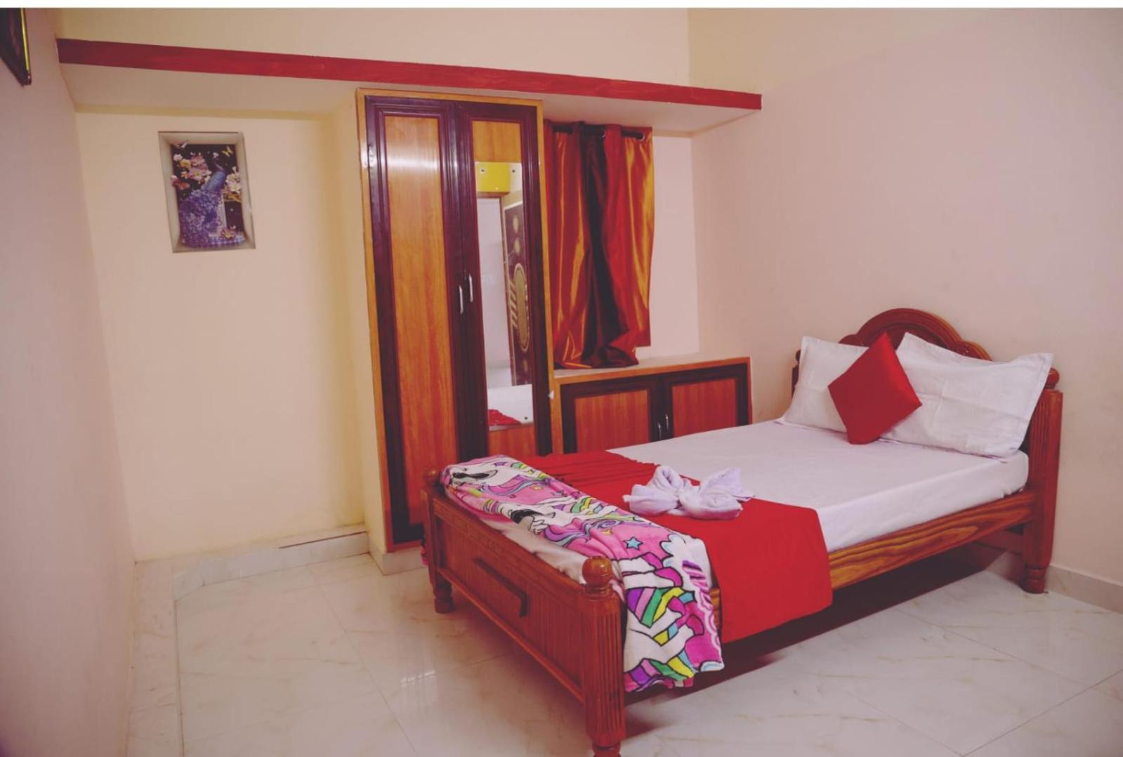 Ferienwohnung Garuda Grand Tirupati Exterior foto