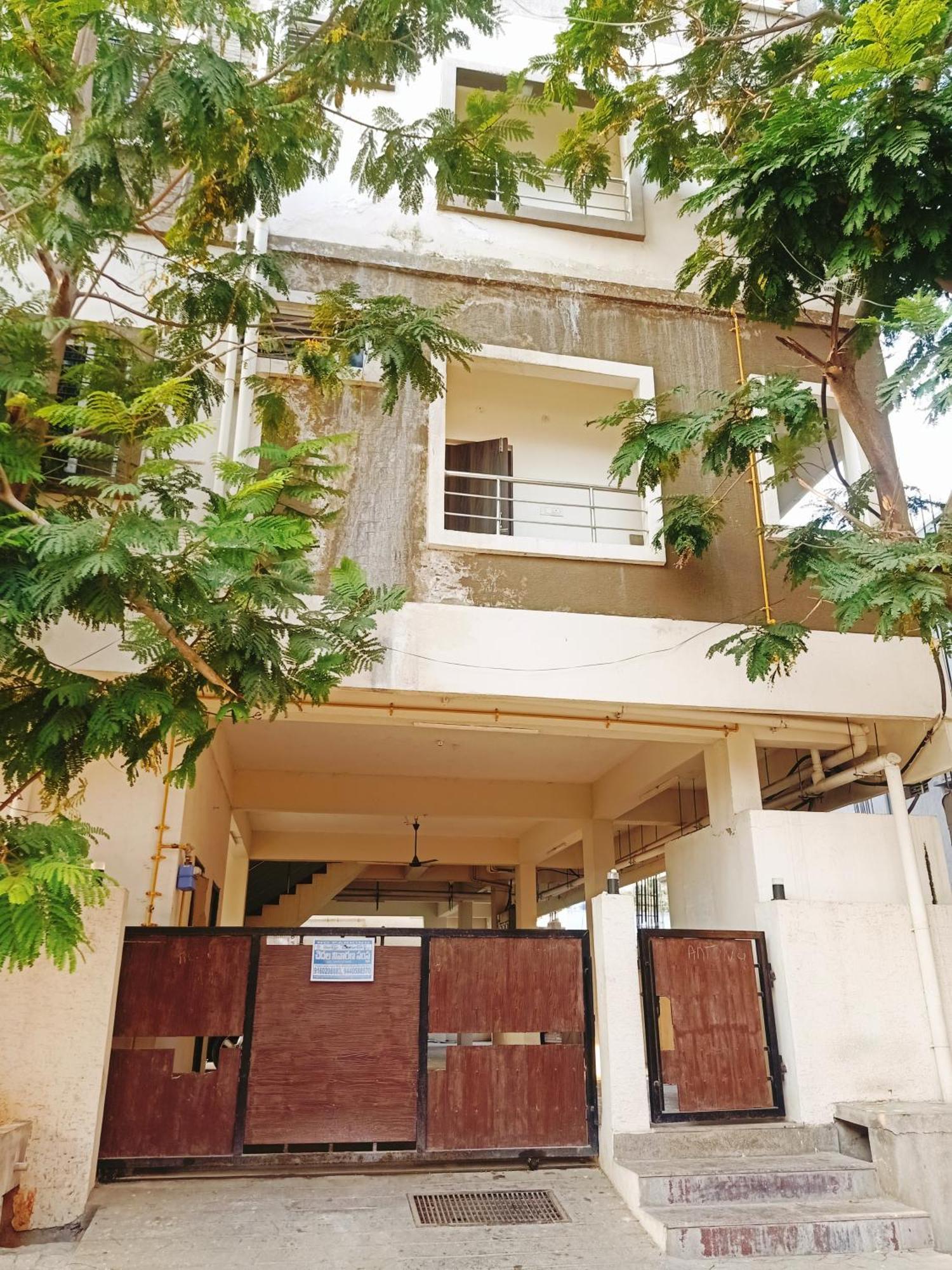 Ferienwohnung Garuda Grand Tirupati Exterior foto